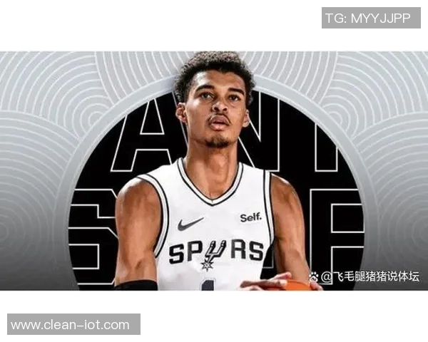 贾雷斯沃克的崛起之路：从新星到NBA未来之星的蜕变与挑战