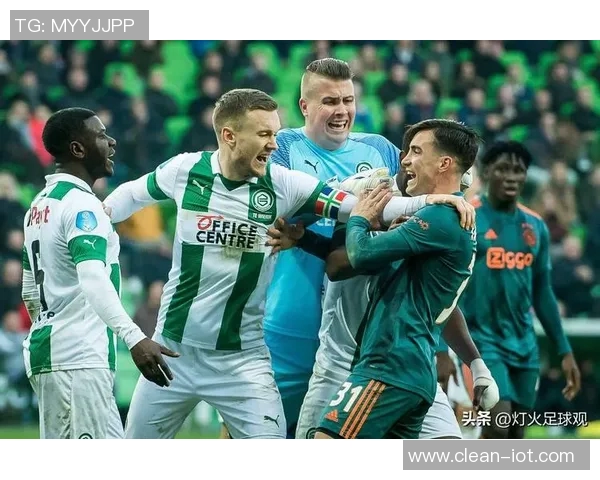 格罗宁根与精英的精彩对决揭示足球战术与团队合作的魅力